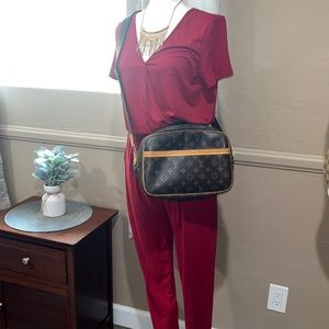 💄NWOT Beautiful Red Jumpsuit 💋